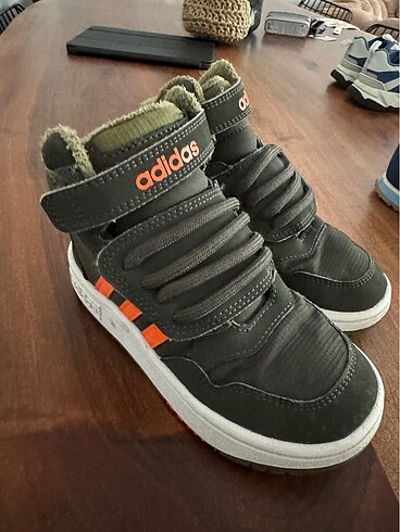 Adisas çocuk bot - Görsel 3