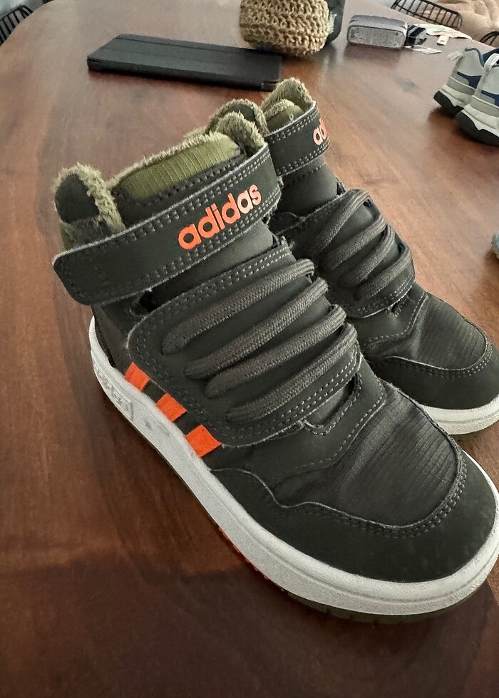 Adisas çocuk bot - Görsel 3