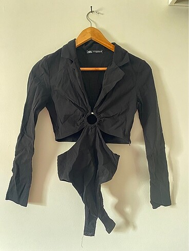 dekolteli zara body