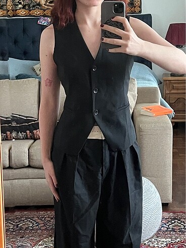 Zara Siyah Şık Üst