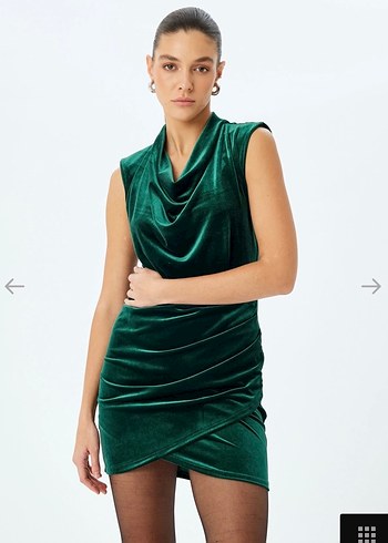 Koton Slim Fit Kadife Mini Abiye Elbise