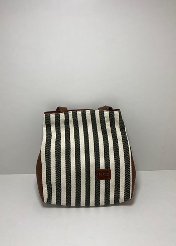 Zebra Desenli Fermuarlı Kadın Çanta