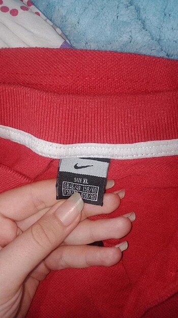 xl Beden Kırmızı Nike tişört 