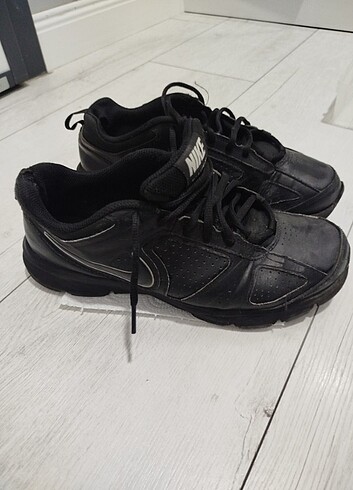 42 Beden siyah Renk Nike T Lite XI