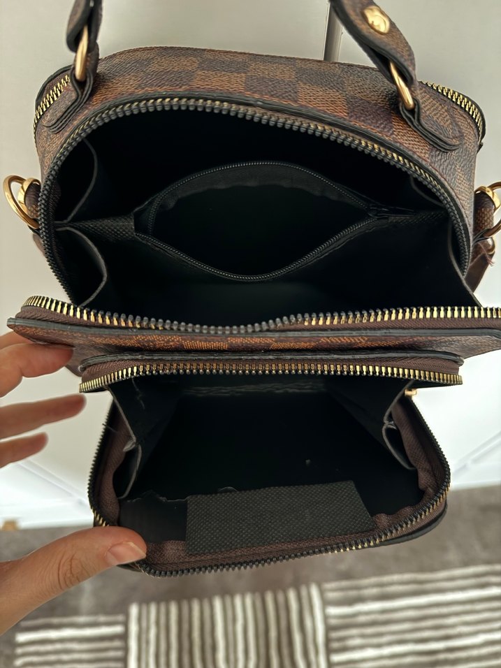 Louis Vuitton Kahverengi Kareli Deri Kadın Çanta - Görsel 3