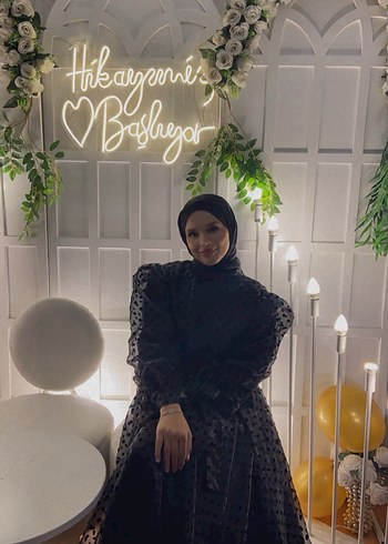 38 Beden Uzun Siyah Puantiyeli Gotik Abiye Elbise