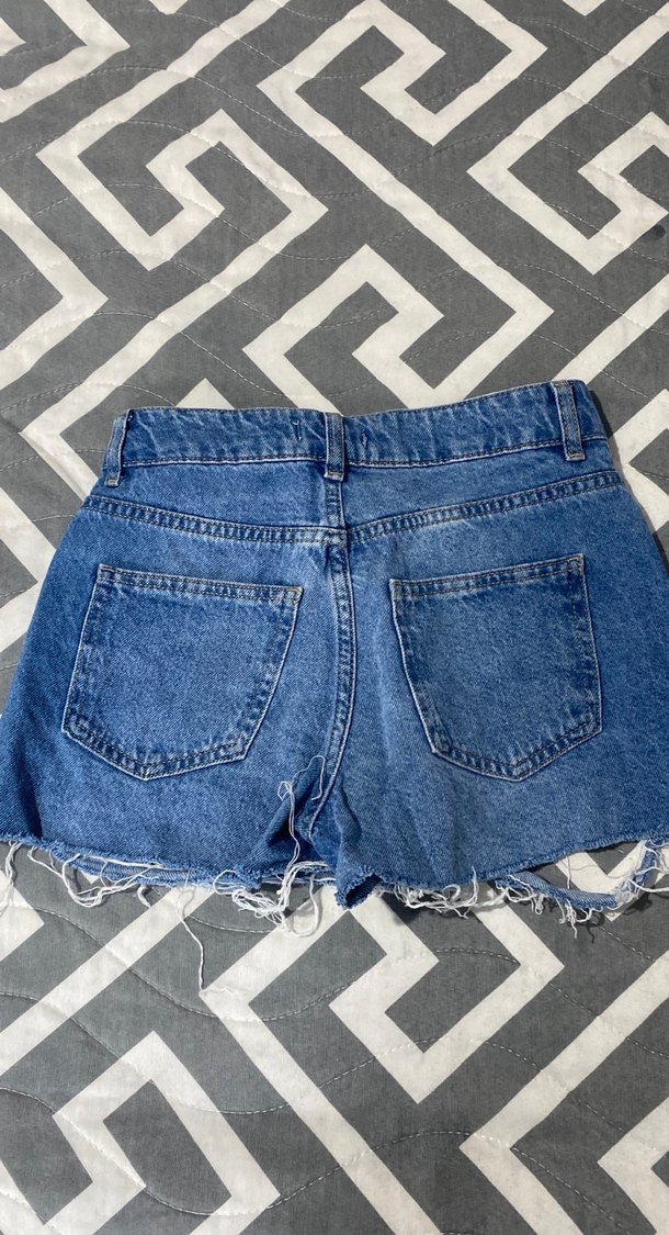 Kadın Mavi Bağcıklı Denim Mini Şort - Görsel 3