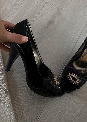 Diğer Siyah Klasik Elegans Topuklu Kadın Ayakkabı