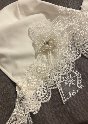 Kız Çocuk Beyaz Dantel İşlemeli Bolero - Görsel 4