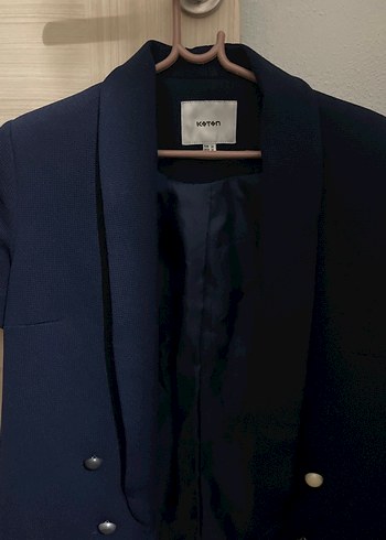 34 Beden mavi Renk Düğmeli Kısa Kollu Lacivert Kadın Blazer