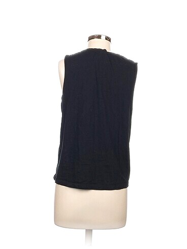 m Beden Mango T-shirt %70 İndirimli.