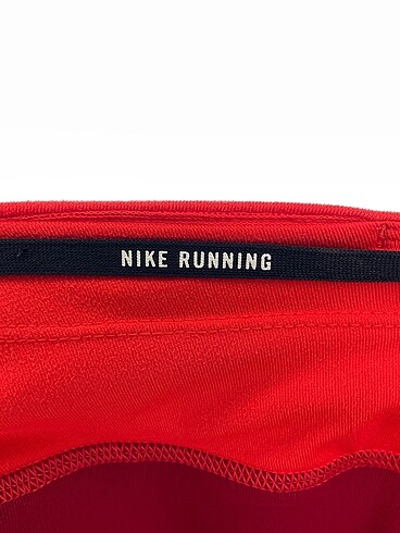 xs Beden kırmızı Renk Nike Mini Şort %70 İndirimli.