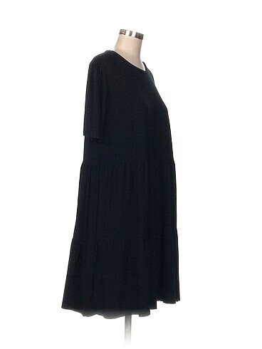 Zara Zara Kısa Elbise %70 İndirimli.