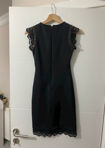 Dantel Detaylı Siyah Midi Gösterişli Elbise - Görsel 4