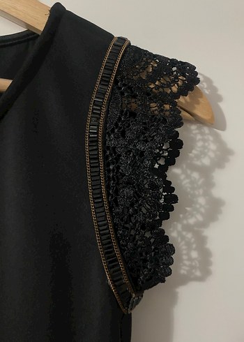 Dantel Detaylı Siyah Midi Gösterişli Elbise - Görsel 3