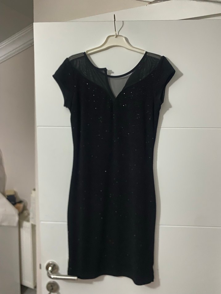 Siyah V Yaka Drapeli Midi Elbise - Görsel 3