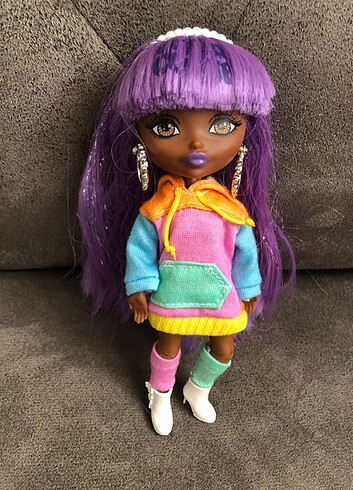 Barbie extra mini bebekler mor saçlı