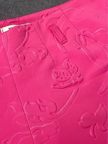 Pembe şort