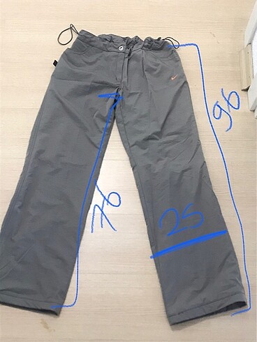 Nike paraşüt pantolon