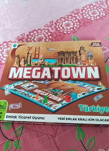 Megatown emlak ticaret kutu oyunu