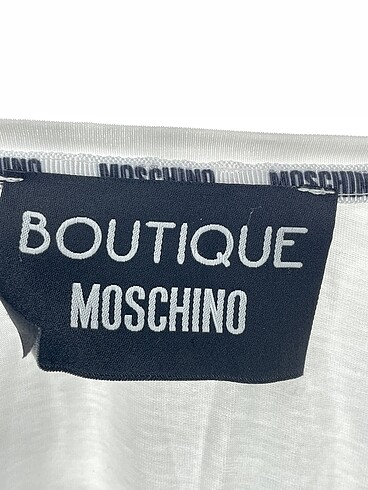 Moschino T-shirt %70 İndirimli. - Görsel 4