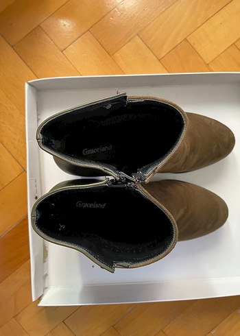 Haki Yarı Süet Yarı Deri Topuklu Ayakkabı - Görsel 4