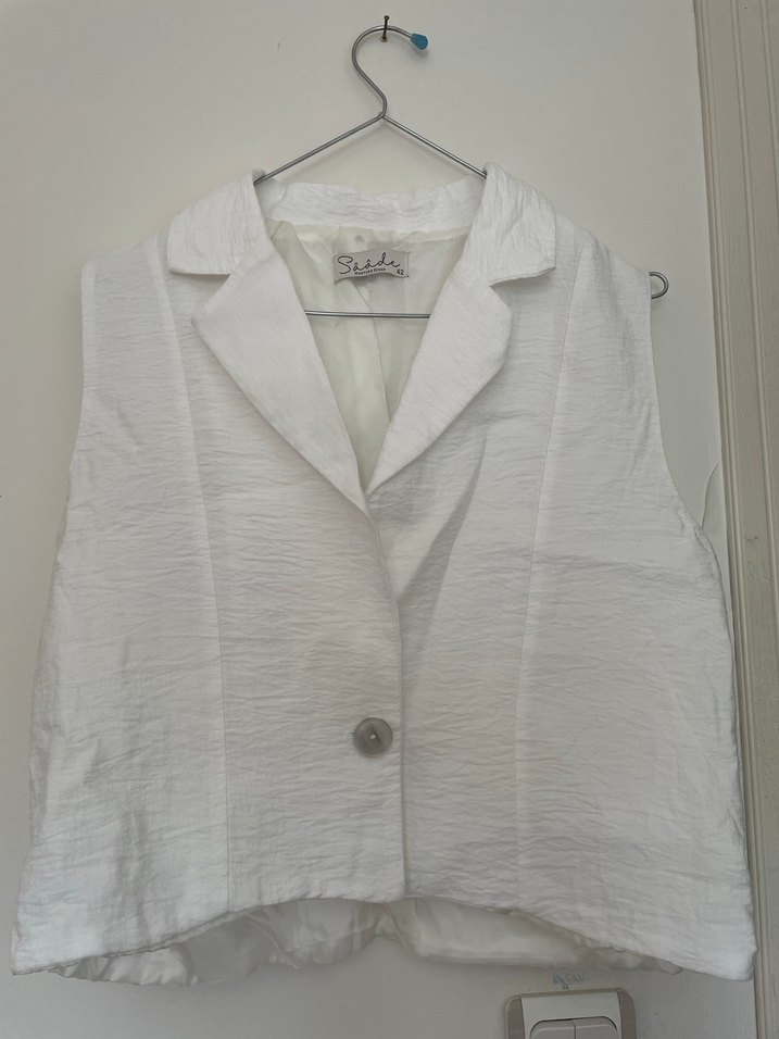 KIRIK BEYAZ, Sedef Düğmeli Kadın Yelek - Görsel 3