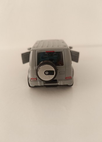Beden Metal ve çek bırak Jeep