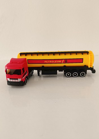 Renkli Oyuncak Yakıt Tankeri