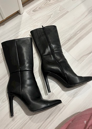 Catwalk Junkie Sikligin Simgesi Siyah Deri Stiletto Cizme