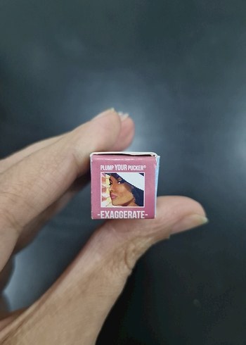 The Balm Plump Your Pucker lipgloss-Exaggerate - Görsel 2