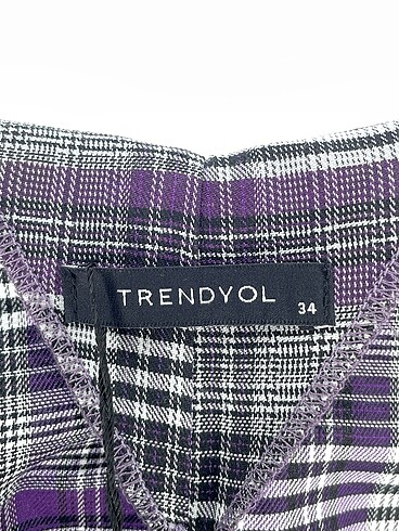 34 Beden mor Renk Trendyol & Milla Kısa Elbise %70 İndirimli.