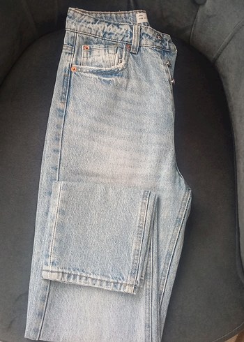 stradivarius jean
