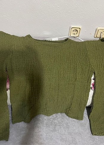 KADIN YEŞİL YARASA KOL BLUZ - Görsel 2