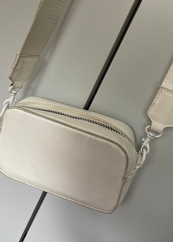 Beyaz Deri Kadın Çapraz Çanta - Görsel 2