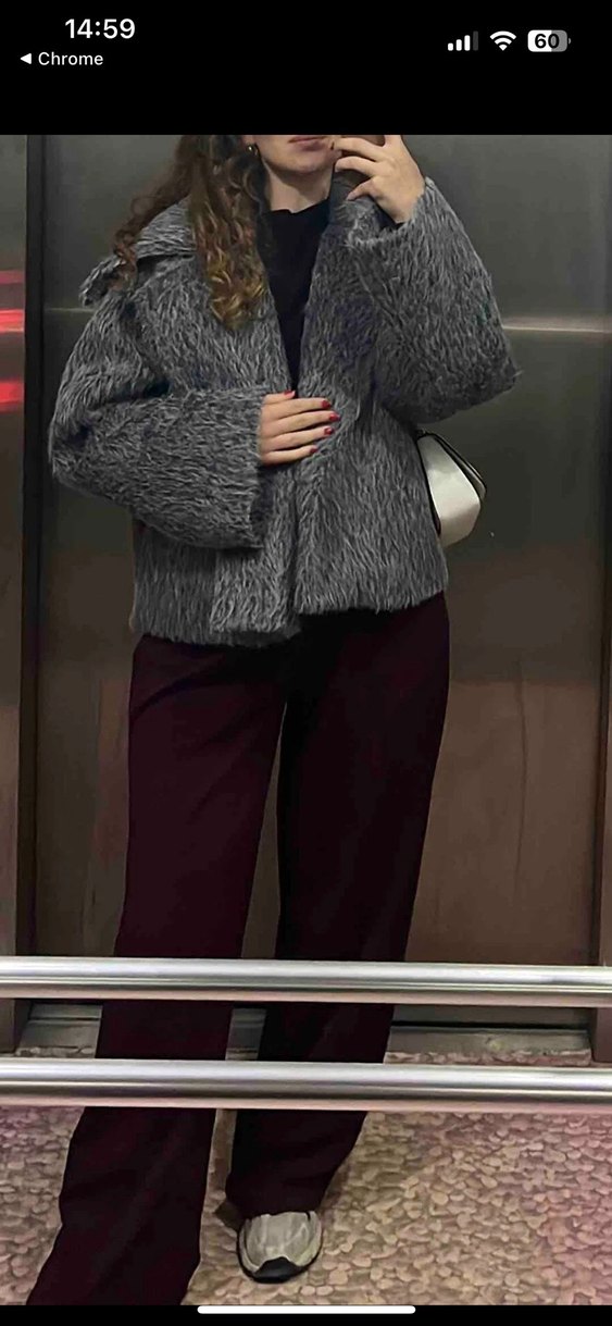Mai Gri Kısa Kürklü Kadın Kaban - Görsel 3