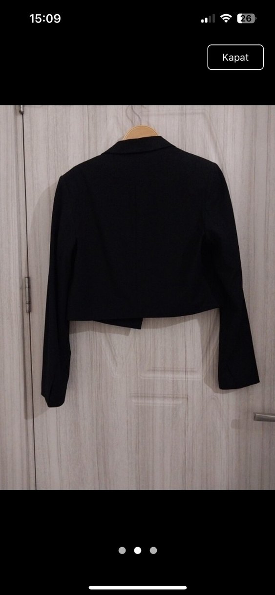 Kadın Siyah Düğmeli crop Ceket - Görsel 3