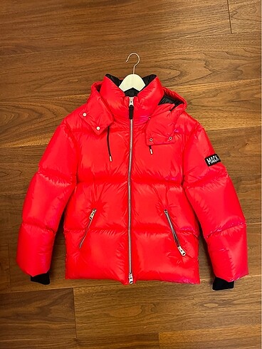 MACKAGE kırmızı şişme mont- içi siyah