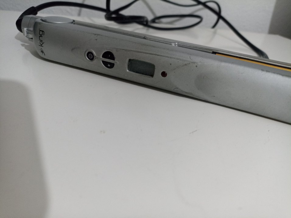 Gri Sking Saç Düzleştirici - Görsel 2