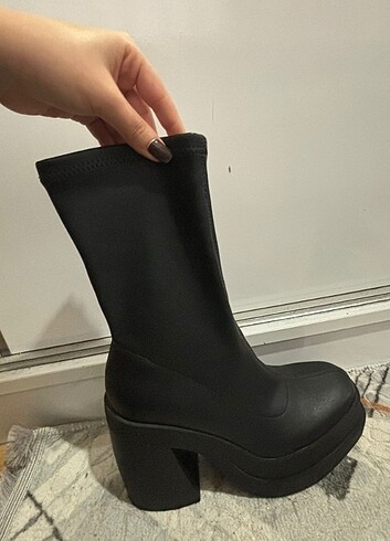 38 Beden Bershka Bot