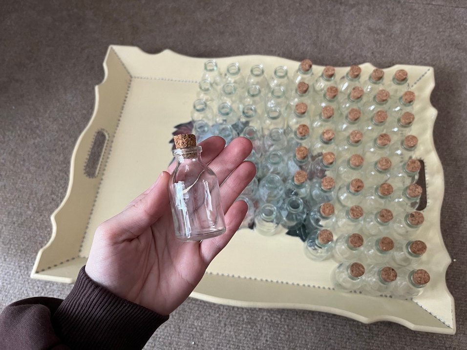 Mantar Tıpalı Küçük Cam Şişe - Görsel 2