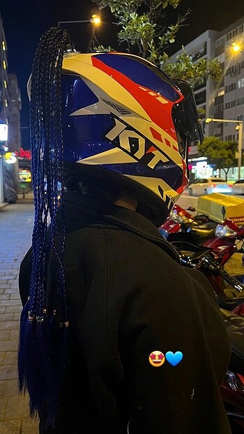 Tasarımcı Kask saçı