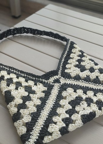 Siyah Beyaz Örgü Kadın Çanta - Görsel 6