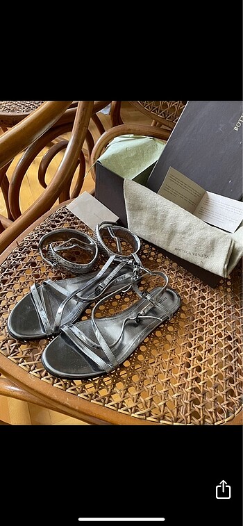 37 Beden Bottega Veneta Sandalet