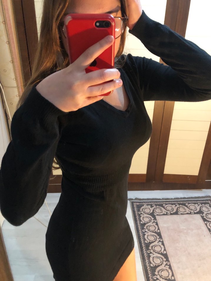 Siyah V Yaka Uzun Kollu Triko Elbise - Görsel 3