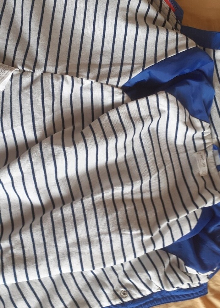 Mango erkek çocuk yağmurluk - Görsel 4