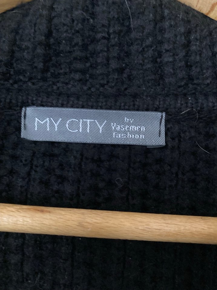 Siyah Yarım Fermuarlı Midi Örgü Kazak - Görsel 3