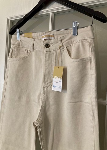 Bej Kadın Gabardin Kumaş Pantolon Mom Model - Görsel 2