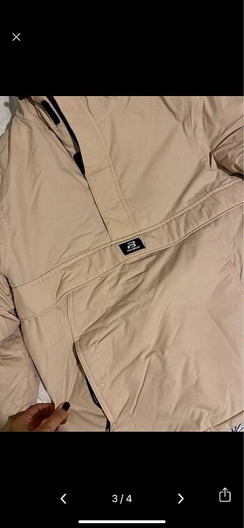 m Beden Mont Pull and Bear