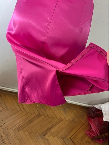 Straplez elbise taş detaylı - Görsel 7